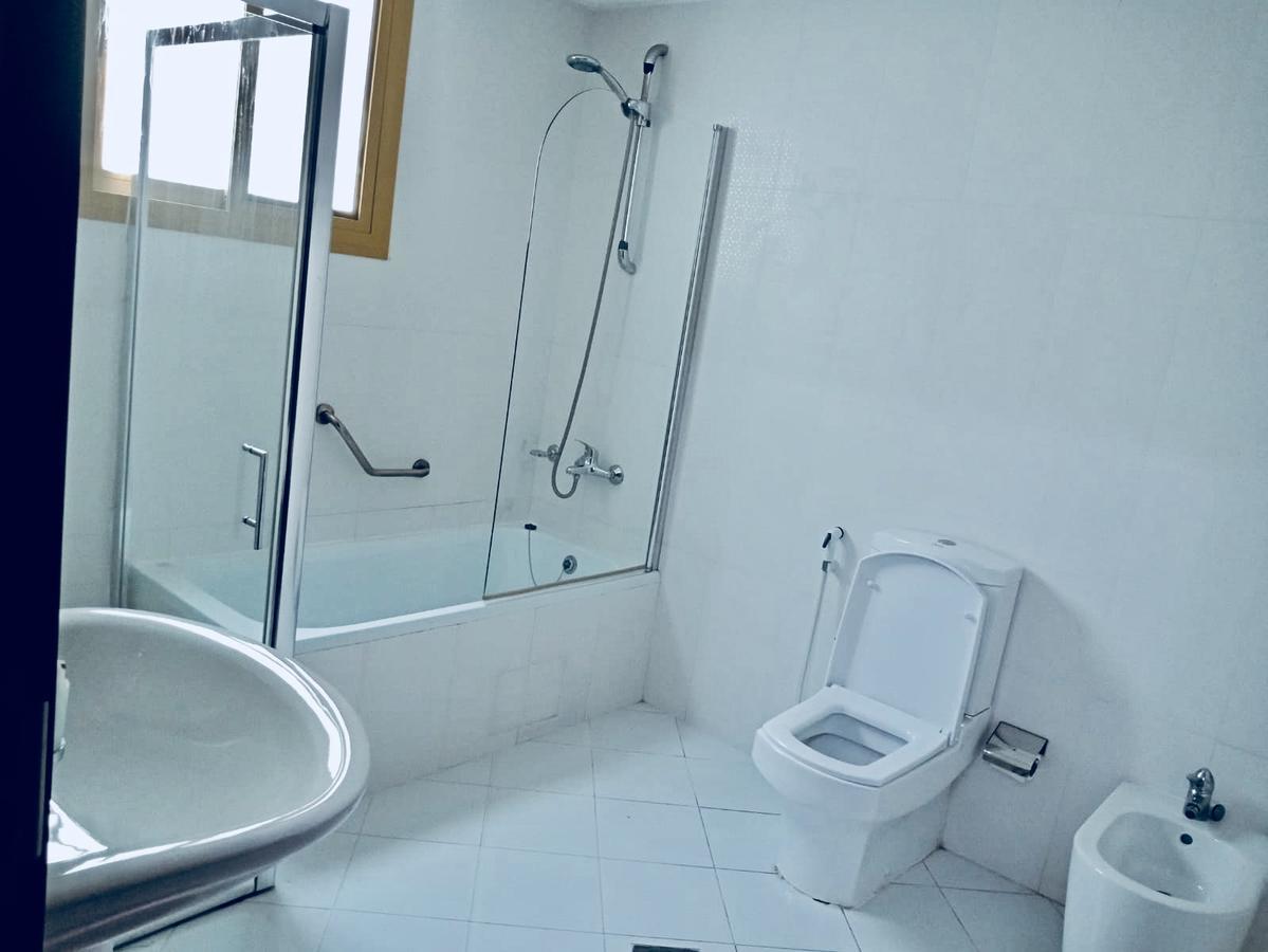 Marina Tower Hotel Manama Ngoại thất bức ảnh